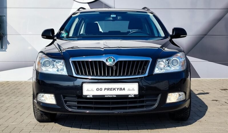 Skoda Octavia pilnas