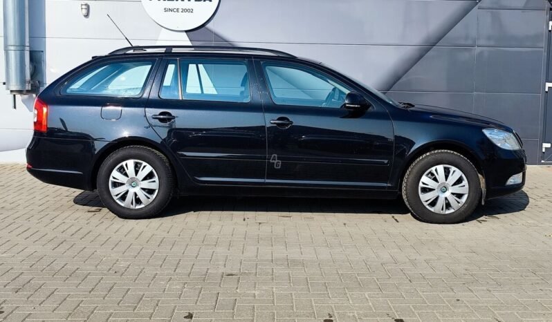Skoda Octavia pilnas
