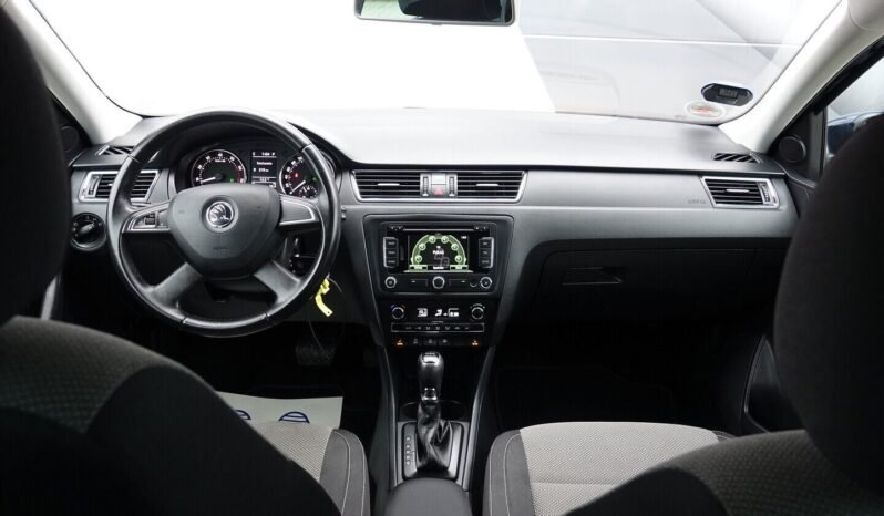 Skoda RAPID pilnas