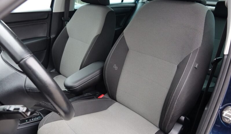 Skoda RAPID pilnas