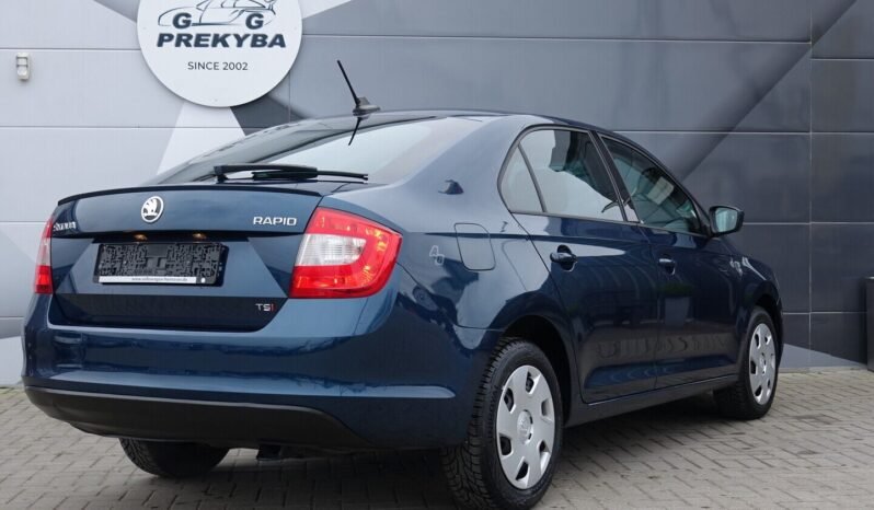 Skoda RAPID pilnas