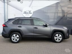 Toyota RAV4 pilnas