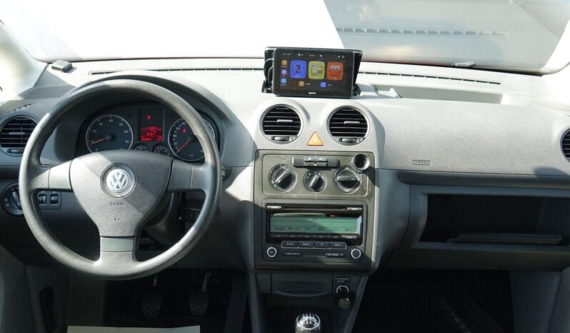 Volkswagen Caddy pilnas