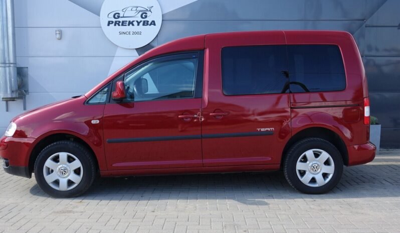 Volkswagen Caddy pilnas