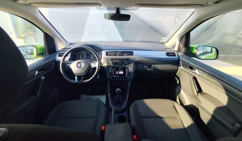 Volkswagen Caddy pilnas