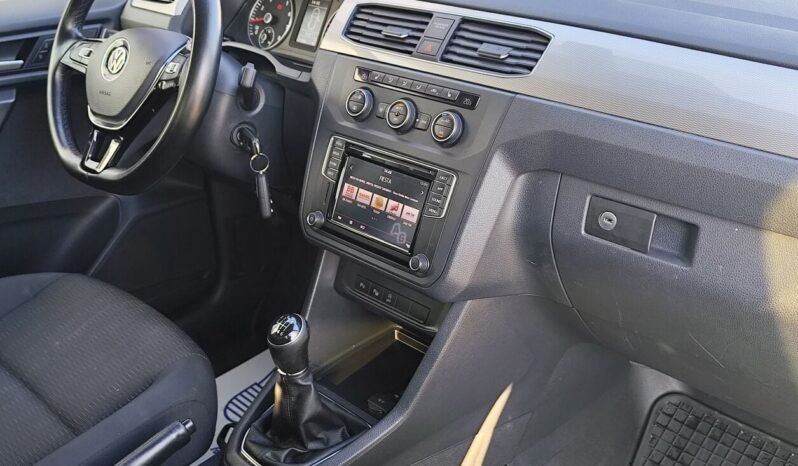 Volkswagen Caddy pilnas