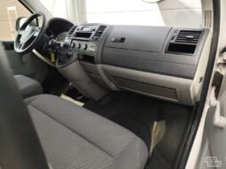 Volkswagen Caravelle pilnas