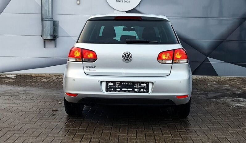Volkswagen Golf pilnas