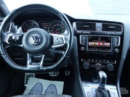 Volkswagen Golf pilnas