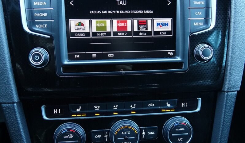 Volkswagen Golf pilnas