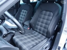 Volkswagen Golf pilnas