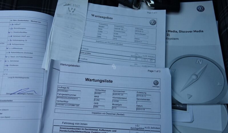 Volkswagen Golf pilnas