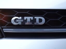 Volkswagen Golf pilnas