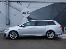 Volkswagen Golf pilnas