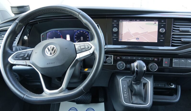 Volkswagen Multivan pilnas