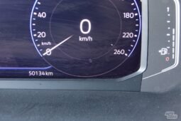 Volkswagen Multivan pilnas