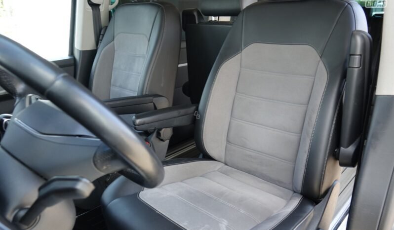 Volkswagen Multivan pilnas