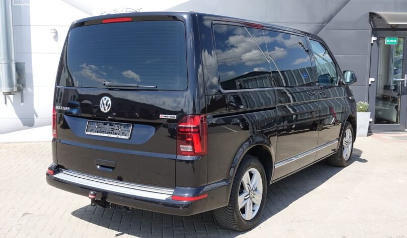 Volkswagen Multivan pilnas
