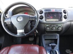 Volkswagen Tiguan pilnas