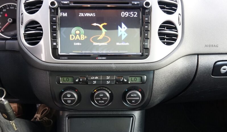 Volkswagen Tiguan pilnas