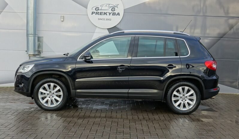 Volkswagen Tiguan pilnas