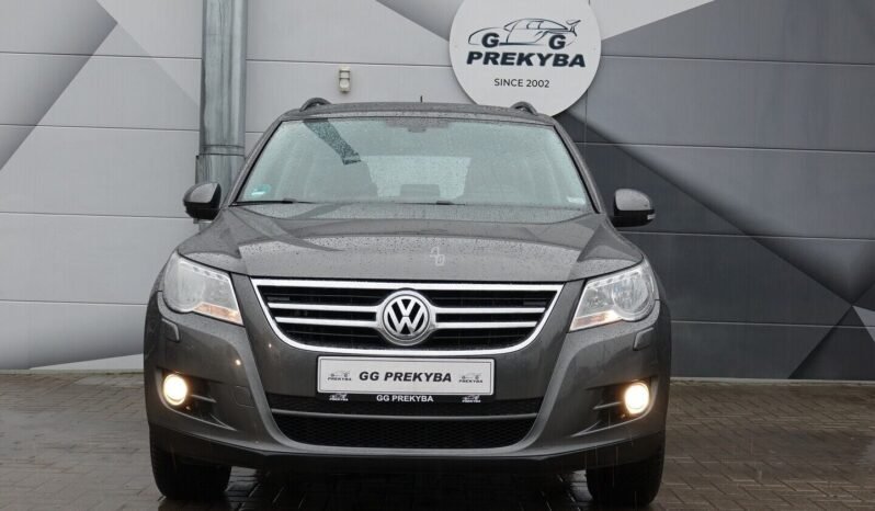 Volkswagen Tiguan pilnas