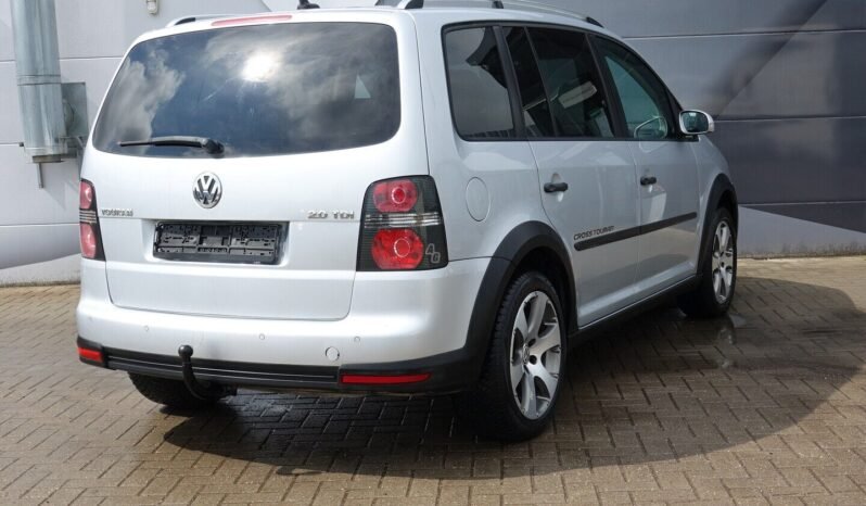 Volkswagen Touran pilnas