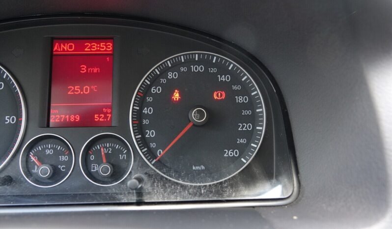 Volkswagen Touran pilnas