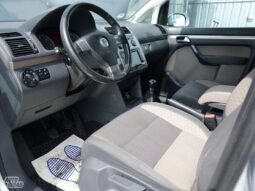Volkswagen Touran pilnas