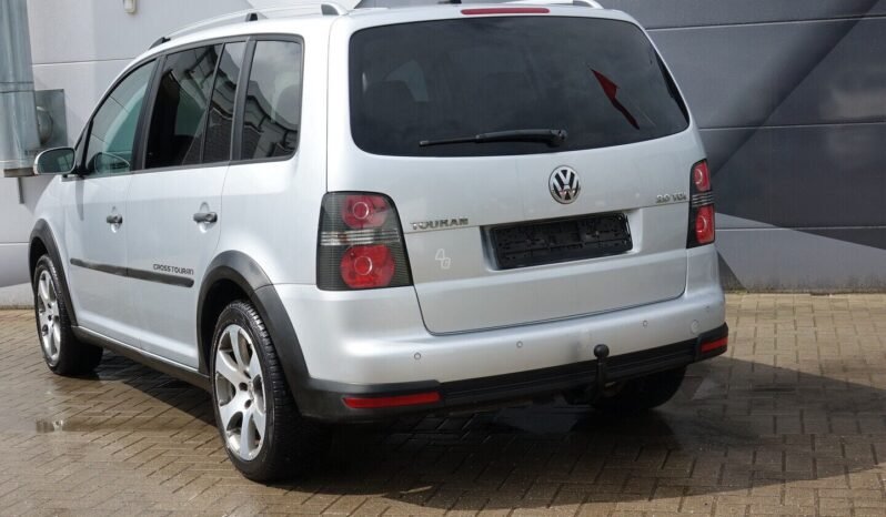 Volkswagen Touran pilnas