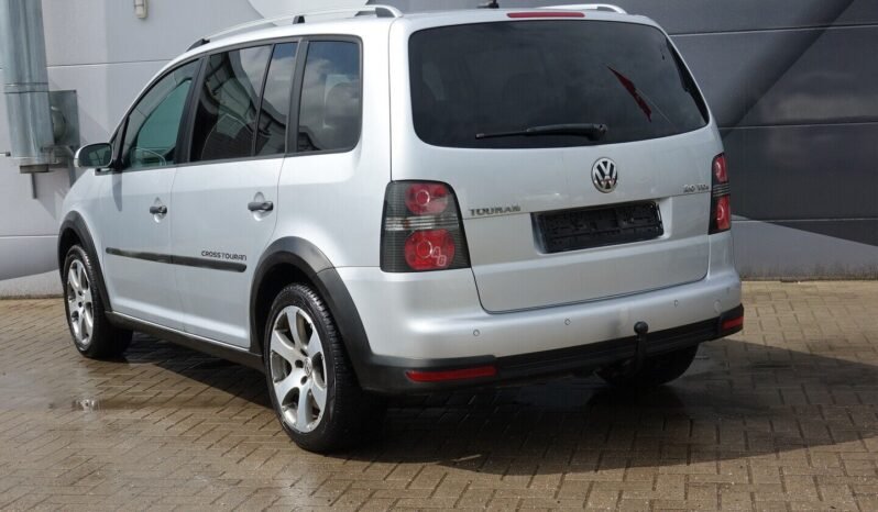 Volkswagen Touran pilnas