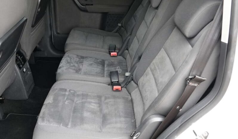 Volkswagen Touran pilnas