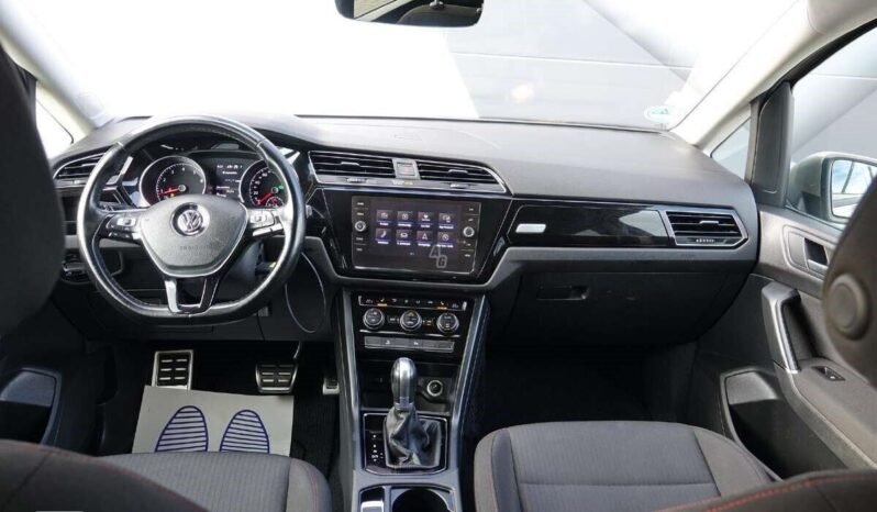 Volkswagen Touran pilnas
