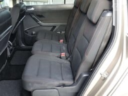 Volkswagen Touran pilnas