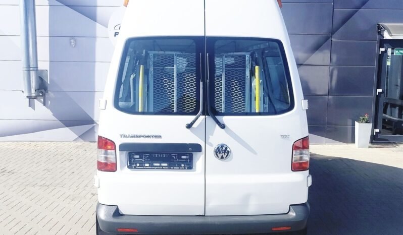 Volkswagen Transporter pilnas