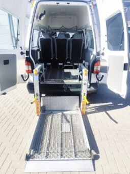 Volkswagen Transporter pilnas