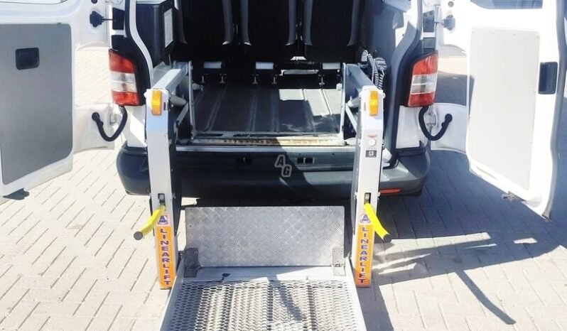 Volkswagen Transporter pilnas