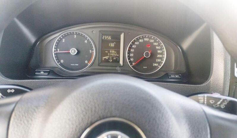 Volkswagen Transporter pilnas