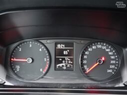 Volkswagen Transporter pilnas