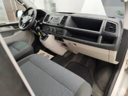 Volkswagen Transporter pilnas