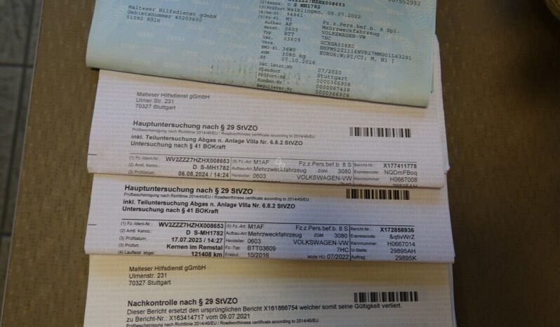 Volkswagen Transporter pilnas