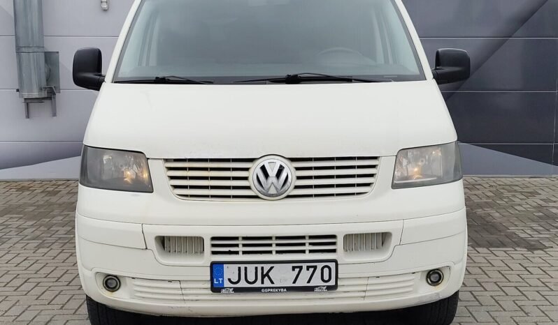 Volkswagen Transporter pilnas