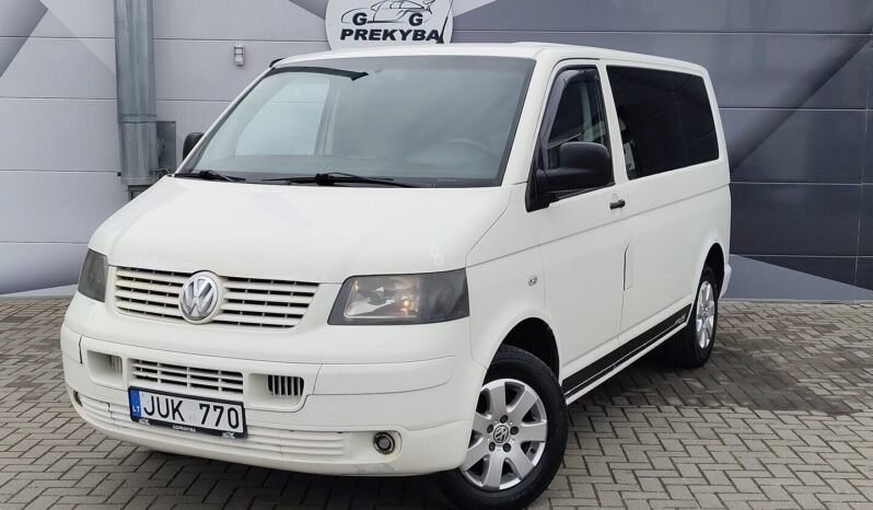 Volkswagen Transporter pilnas