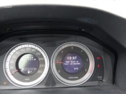 Volvo V60 pilnas