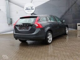 Volvo V60 pilnas