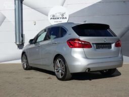 BMW 225 Active Tourer pilnas