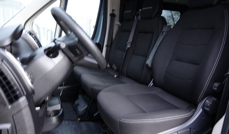 Fiat Ducato pilnas