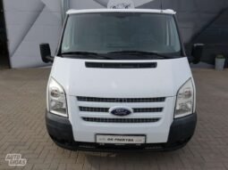 Ford Transit pilnas