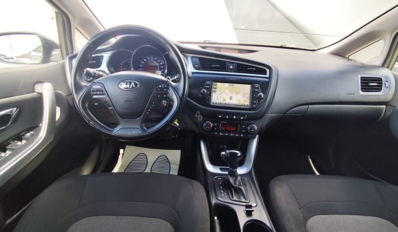 Kia Cee’d pilnas