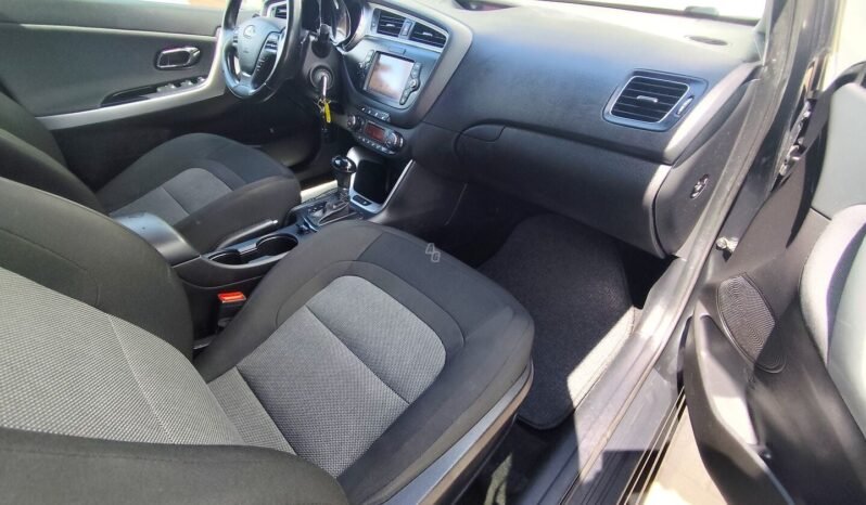 Kia Cee’d pilnas